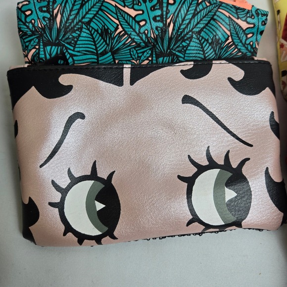 Lot of 12 Ipsy Makeup Bags, Assorted Designs, Bags Only! - Picture 5 of 13